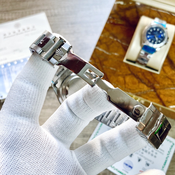 ブランド時計内部構造